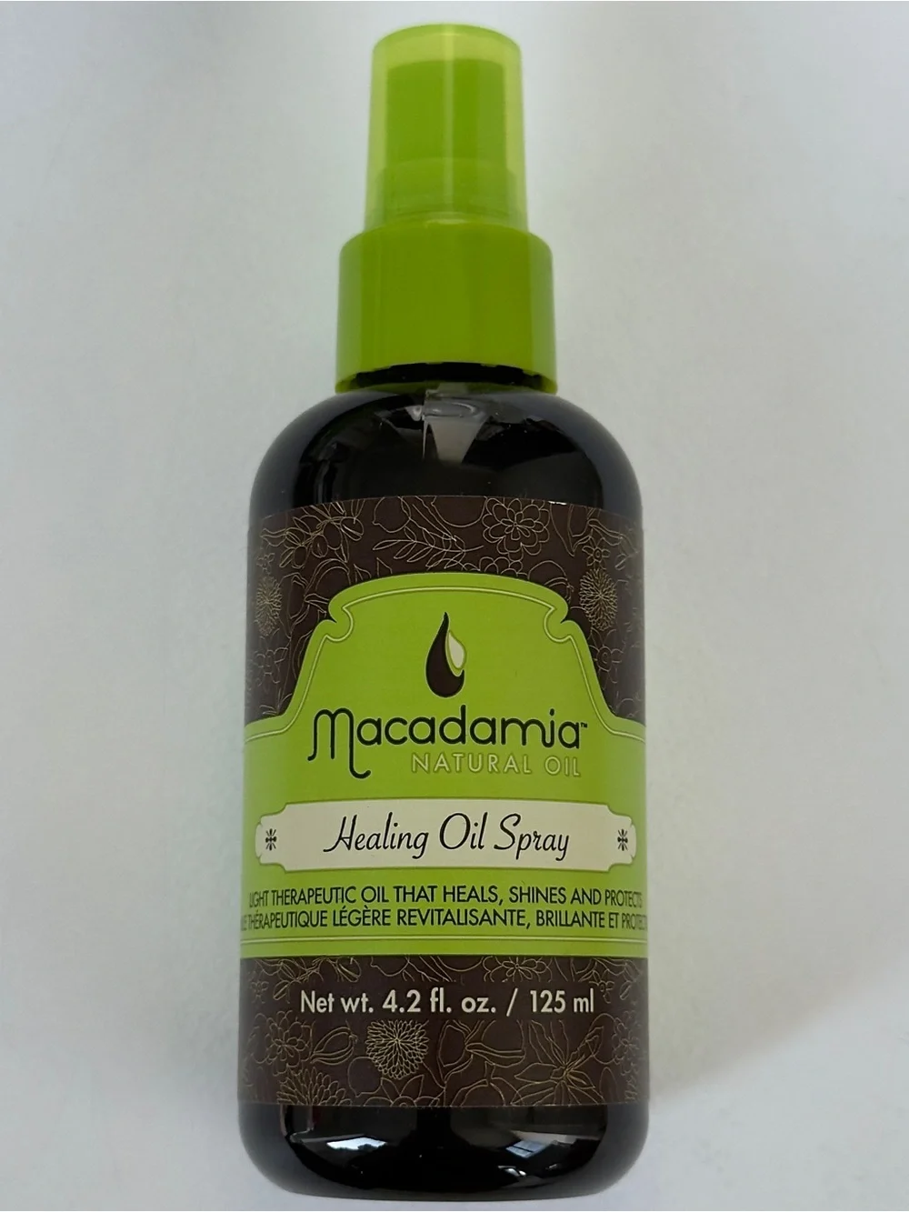 Set of 2!!! Macadamia Natural Healing Oil Spray & Brush “NoTangle”. Brand New!!!
